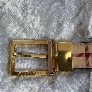 Burberry belt
